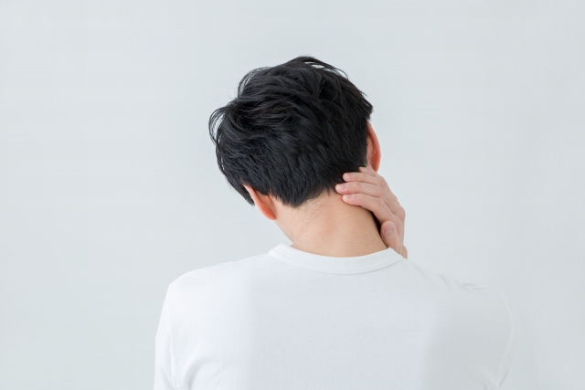 頸椎後縦靭帯骨化症・黄色靭帯硬化症とは?