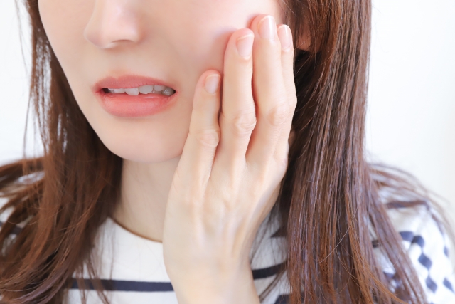 顔面のけいれん・麻痺・痛みから考えられる疾患